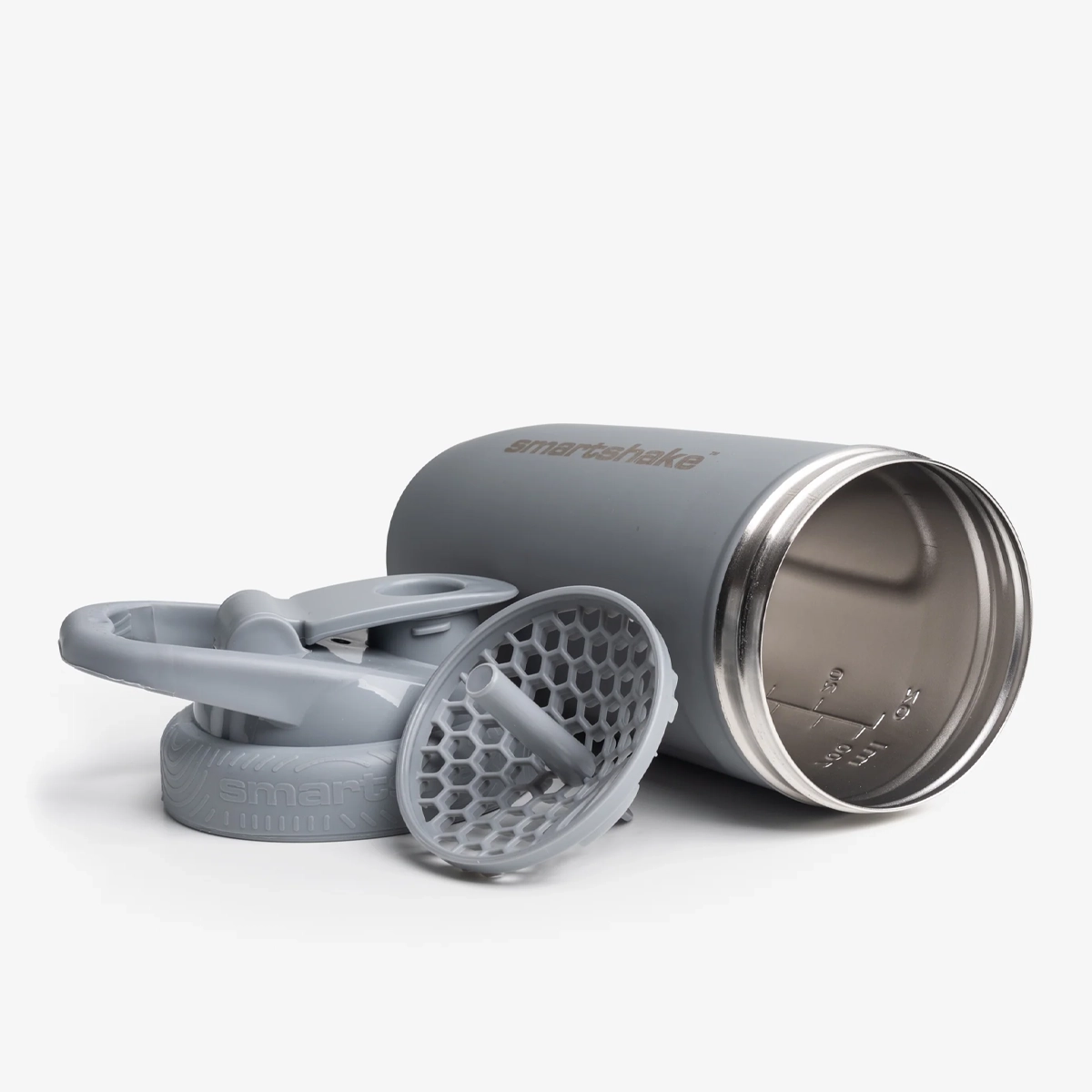 Ein auseinander gebauter Smartshake Reforce Stainless Steel