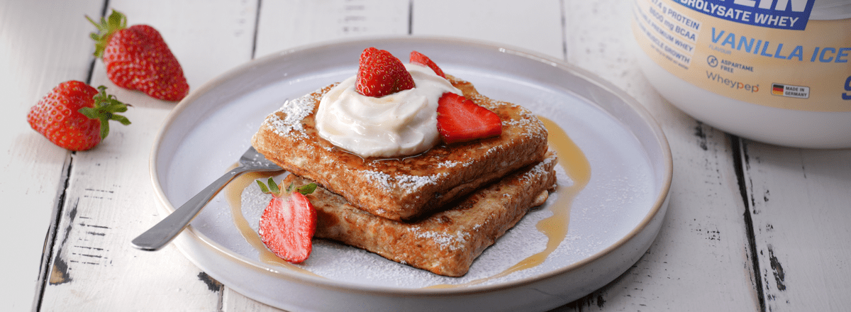 Süßes Toast mit Erdbeeren