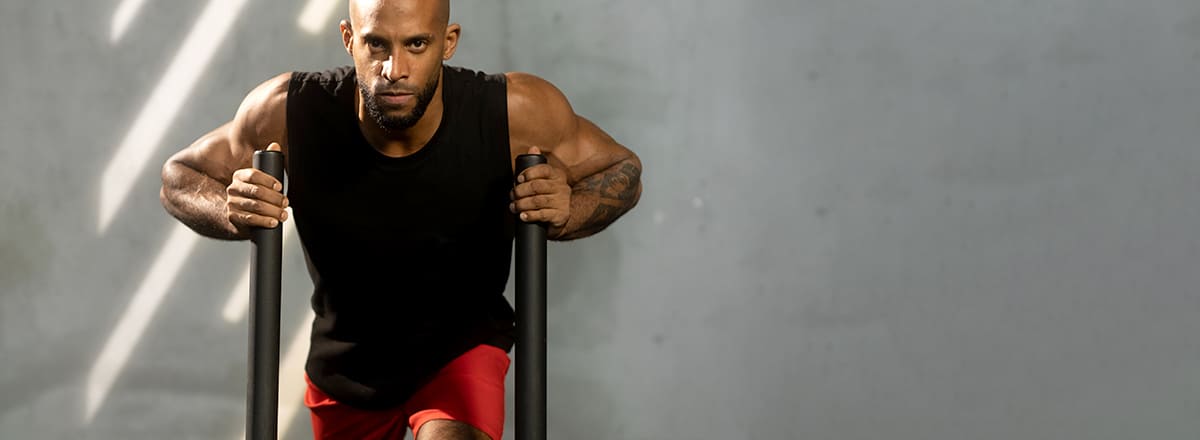 Sportler im Hyrox Training