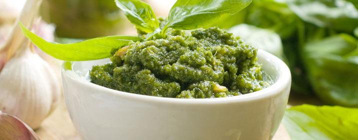 Basil Hanf Pesto