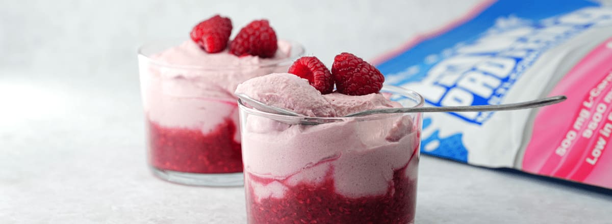 Erdbeer Eis Desseert mit Power Protein 90