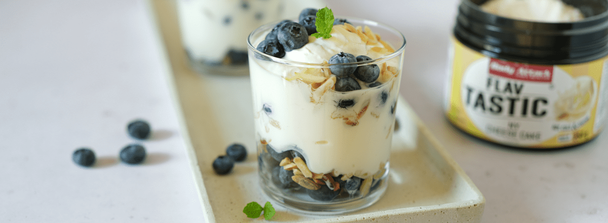 Joghurt Dessert mit Blaubeeren & Flav Tastic